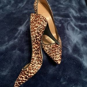 Talbots calf hair leopard print pums 10